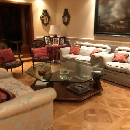 펜션 Luxury House With Private Garden